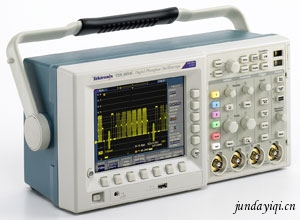 Tektronix TDS3032C 数字示波器